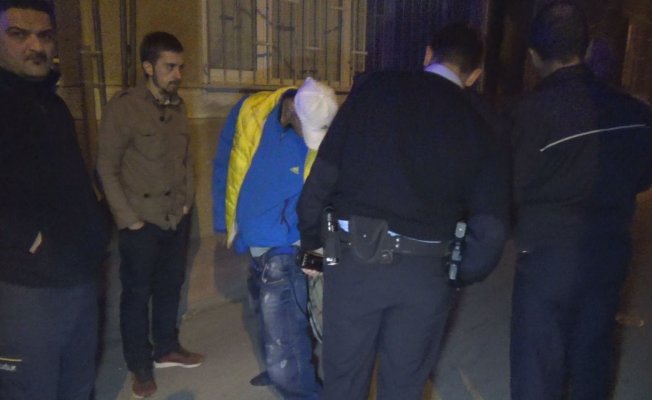 Bursa'da hırsızlık yapmak isterken kazığa oturdu!