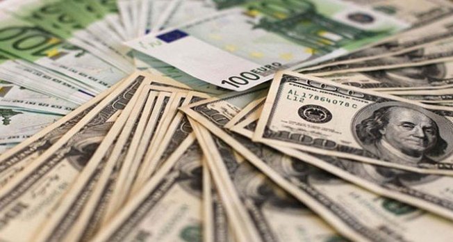 Dolar ve Euro'da tarihi rekor