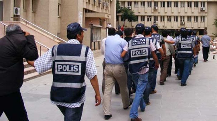 İtirafçı olan 100 kişi tahliye edildi