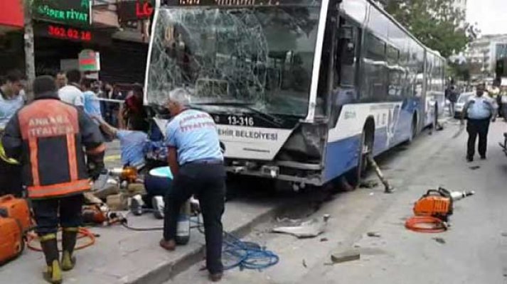 Ankara'da 12 kişiyi ezen şoföre 15 yıl 6 ay hapis