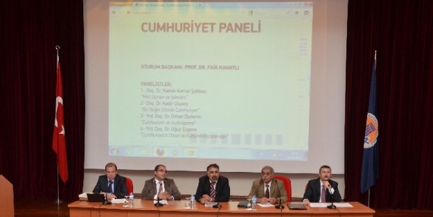 Meü’de ’cumhuriyet Paneli’