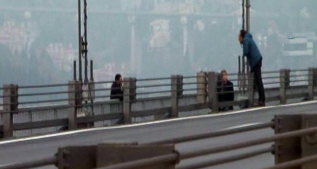 Köprüde sıcak saatler!