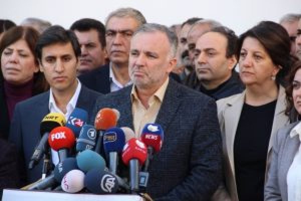 "HDP Milletvekillerinin maaşı kesilsin"