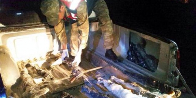 PKK'ya giden silahlara el konuldu!