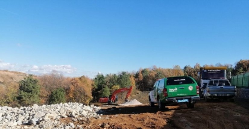 Jandarma kaçak yapıya göz açtırmıyor