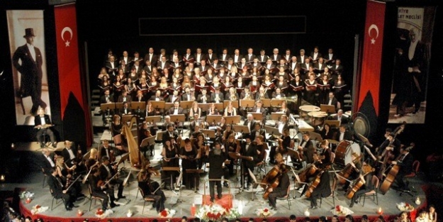 Urla’nın Cumhuriyet Konseri İzdob’tan