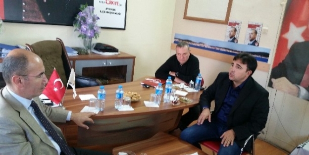 Kaymakam Nazlı’dan Ak Parti İlçe Başkanı Kayaalp’e İade-i Ziyaret