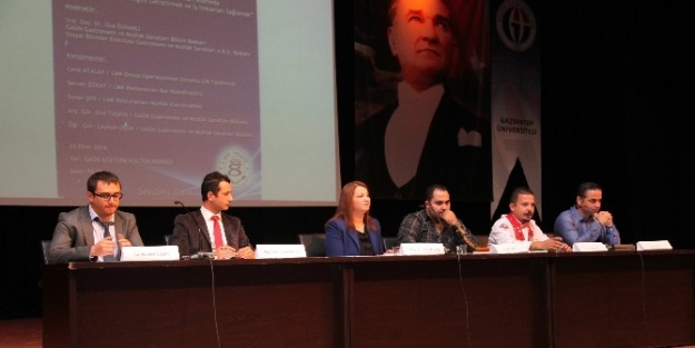 ‘üniversite Sanayi İşbirliğini Geliştirmek Ve İş İmkanlari Sağlamak’ Konulu Panel