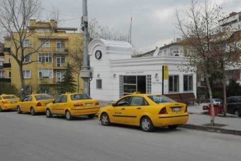 Yeni Düzenleme İçin Taksicilere Çağri