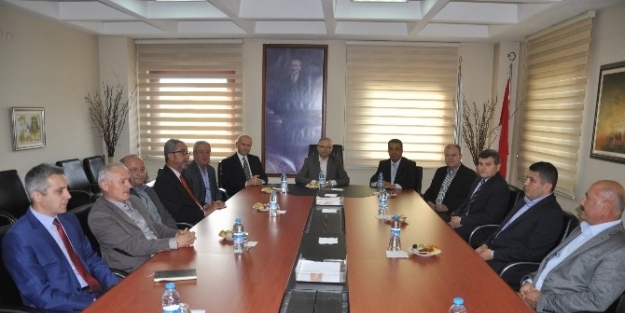 Milletvekili Candan, Erdemir Vakfı’nı Ziyaret Etti