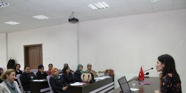 Kula’da Kadın Hakları Semineri Yapıldı