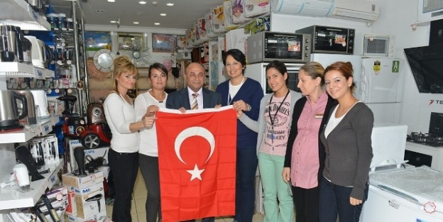 Çiğli’nin Başkanı’ndan En Güzel Hediye