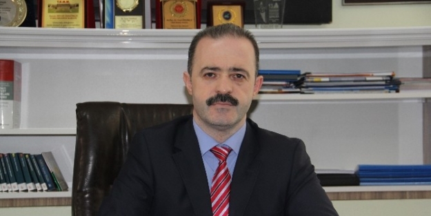 Başkan Doç. Dr. Özgökçe’nin 29 Ekim Cumhuriyet Bayramı Mesajı