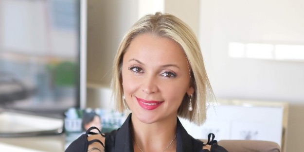 Nurşen Eser, Cumhuriyet Bayramını Kutladı