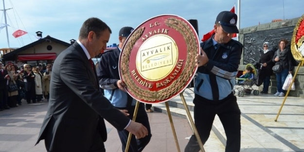 Ayvalık’ta Cumhuriyet Coşkusu