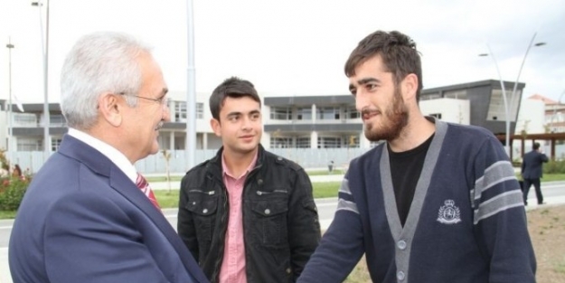 Erzincan Belediye Başkanı Cemalettin Başsoy Erzincan Üniversitesini Dinledi