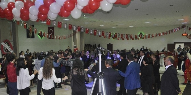 Cumhuriyet Balosu, Muratlı’da Renkli Görüntülere Sahne Oldu