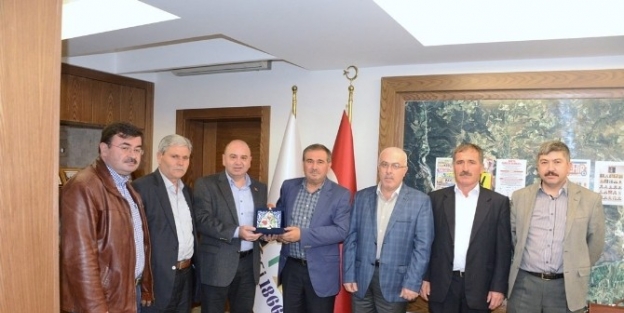 Bigadiç Belediye Başkanı, Başkan Saraoğlu’nu Ziyaret Etti