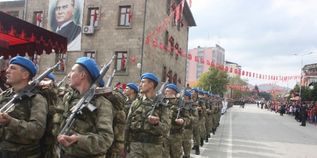 Isparta’da Cumhuriyet Bayramı Kutlamaları