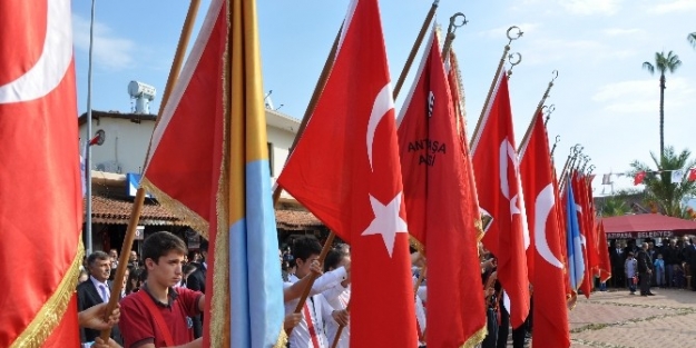 Gazipaşa’da Coşkulu Kutlama