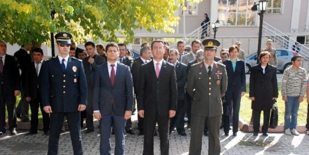 Gürün’de Buruk Cumhuriyet Bayramı