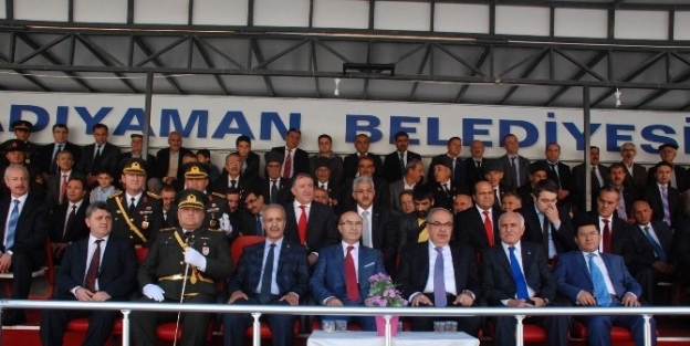 Adıyaman’da, 29 Ekim Cumhuriyet Bayramı Kutlamaları