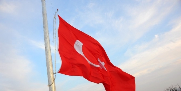 Seferihisar’a “29 Ekim’’ Sürprizi