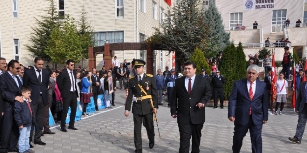 Sorgun’da Cumhuriyetin 91’inci Kuruluş Yıl Dönümü Törenle Kutlandı