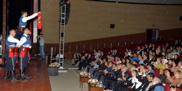 Mersin’de Milli Mücadele Görsel Bir Şölenle Sahnelendi