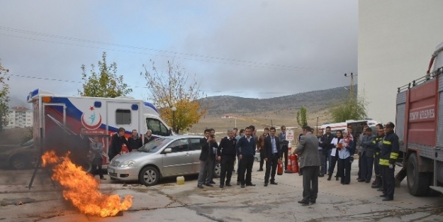 Hastane Personeline Yangın Eğitimi