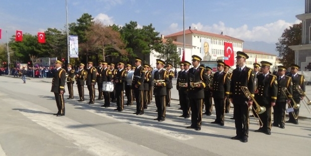 Erzincan Da Cumhuriyet Coşkusu Doyasıya Yaşandı