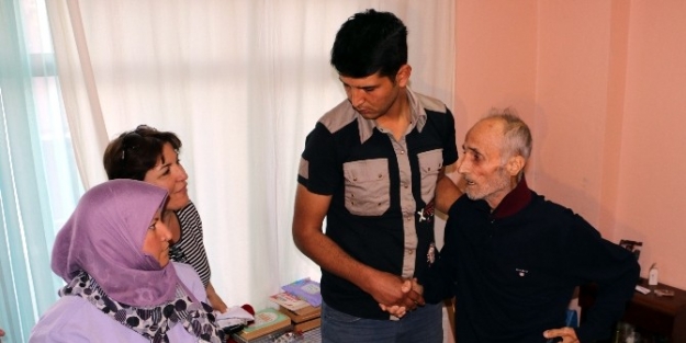 Alzheimer Hastası Kadir Baba Fethiye’de Bakımevine Yerleştirildi