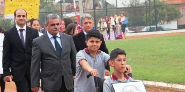 Sarıgöl’de 29 Ekim Coşkusu