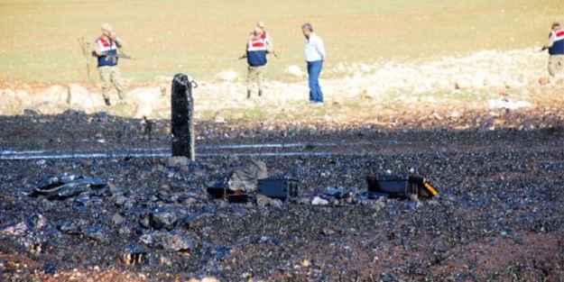 Petrol hırsızları hattı deldi