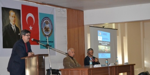 Kulu’da “atatürk Ve Cumhuriyet Kazanımları” Konferansı