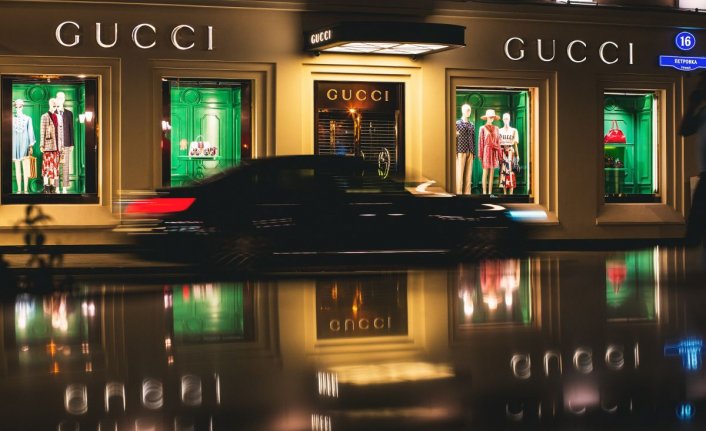 Gucci mağazalarında kripto para kabul edecek