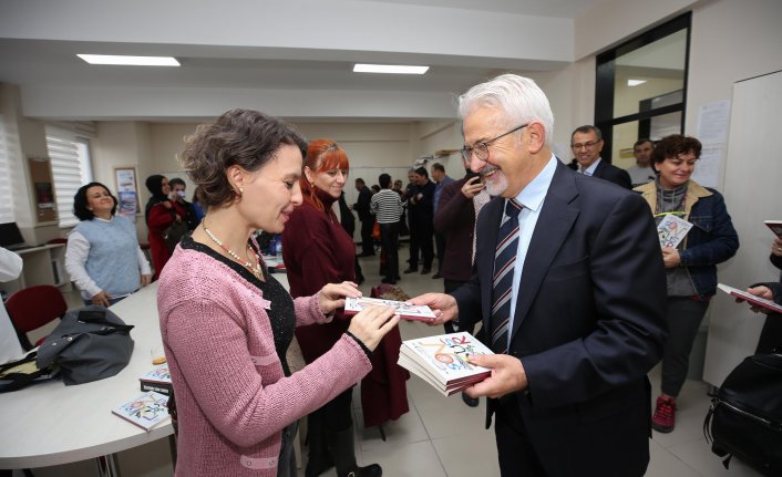 Başkan Erdem'den Okullara Öğretmenler Günü ziyareti