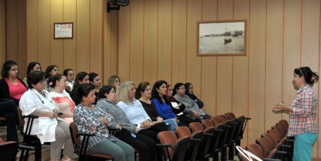 Akdeniz Belediyesi’nin Kadın Çalişanlarina Kanser Eğitimi