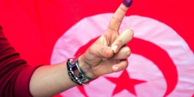 Tunus'ta yeni dönem başlıyor