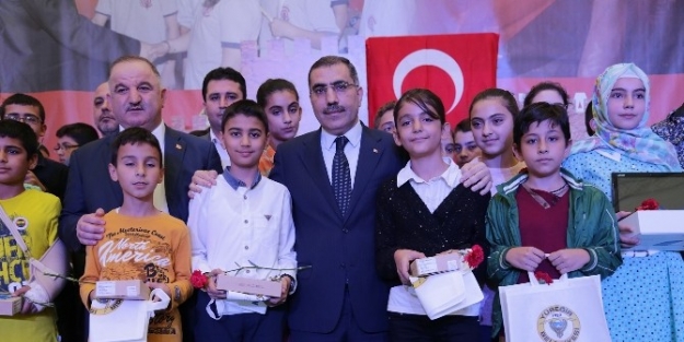 Ders Takviye Kurslarına Seçmeler Yapıldı