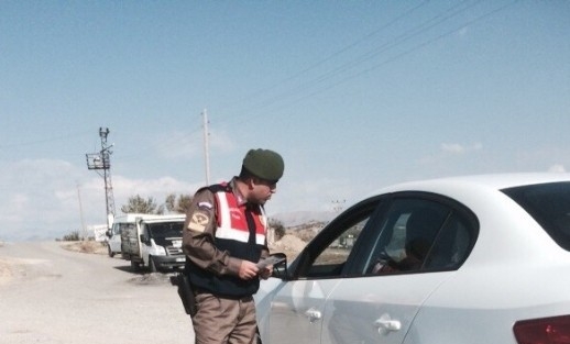 Jandarma Trafik Ekipleri Kışa Hazırlık Denetimlerine Başladı