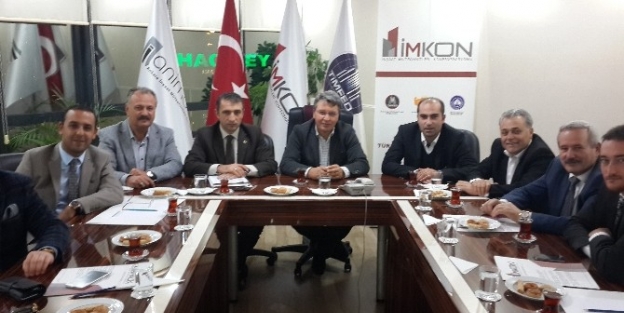 Ak Parti Gümüşhane Milletvekili Feramuz Üstün Müteahhitler Konfederasyonu Toplantısı’nda Konuştu