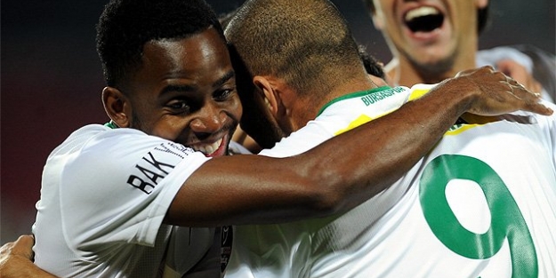 Bursaspor'un kozu Bakambu