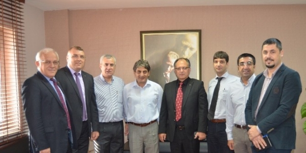 Kavi: "sorunlar Adanalılık Bilinciyle Çözülebilmeli"