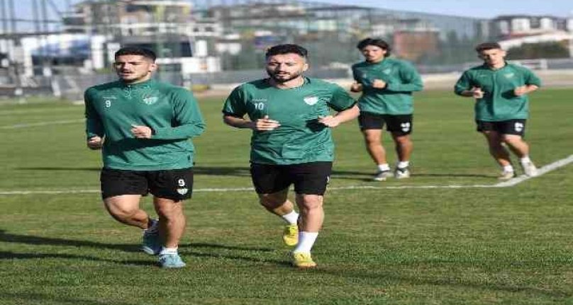 Bursaspor'da Arnavutköy Belediyespor maçı hazırlıkları başladı