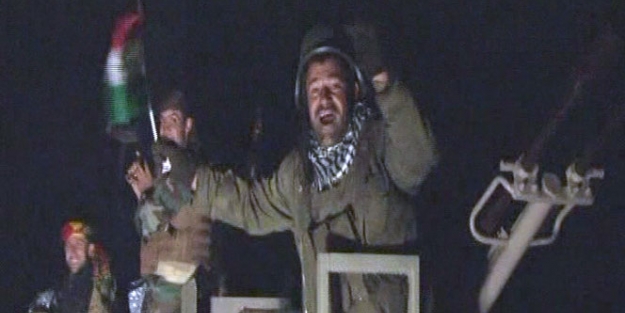 Peşmerge Kobani'ye giriyor