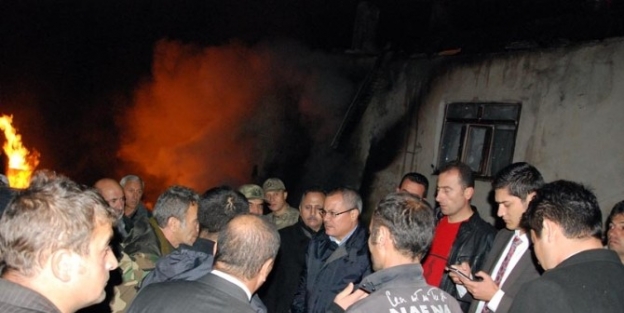 Vali Deniz, Yangın Yerinde