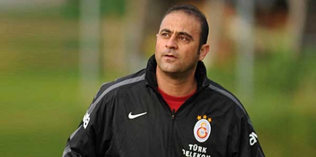 Hasan Şaş Sneijder'in neden yedek bırakıldığı açıkladı