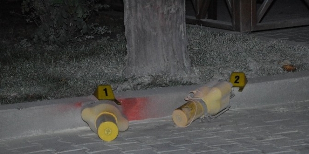 Hastane Önünde Kimyasal Madde Paniği