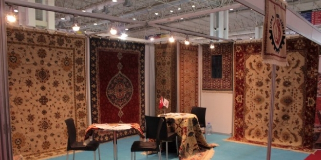Uşak Halıları Gaziantep’ta Tanıtılıyor